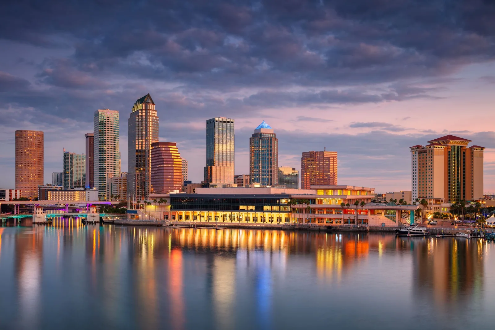 Downtown Tampa skyline at dusk reflected on the Hillsborough River